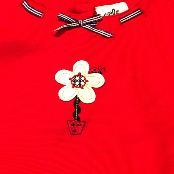 Girls Club Scoop Neck Floral Tee NWT Size 8 - Picture 3 of 5